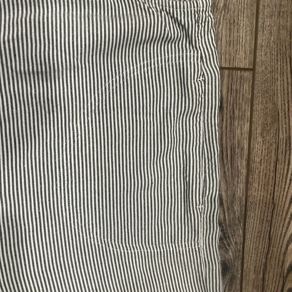 American Eagle Striped Tie-Shoulder Overalls/Romper – Size XS - Picture 4 of 7